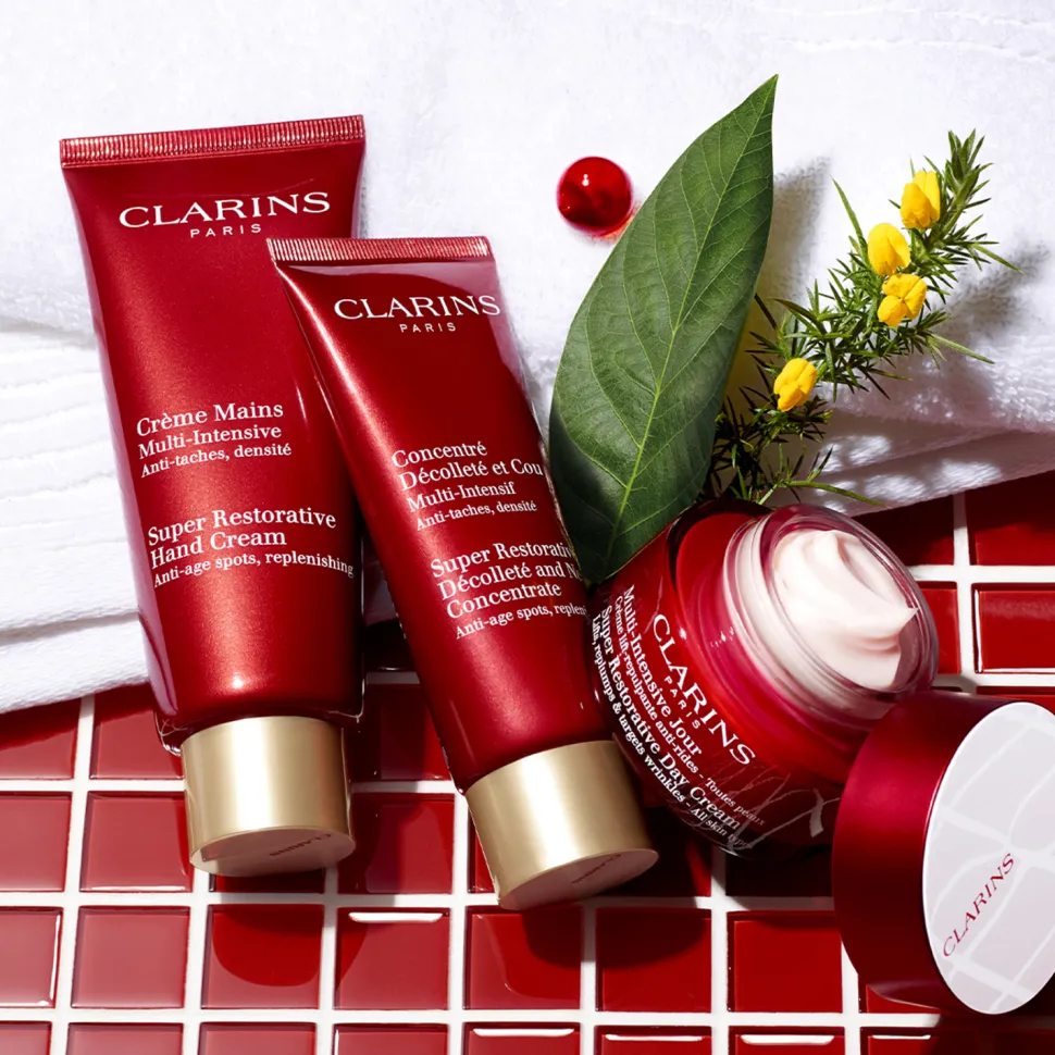 CLARINS