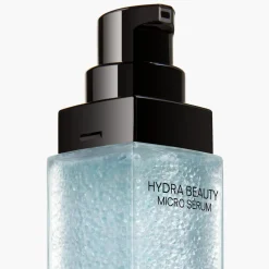 FEUCHTIGKEITSSPENDEND AUSGLEICHEND AUFPOLSTERND