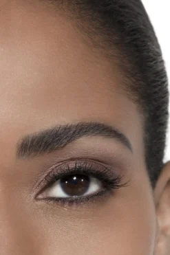 LIDSCHATTEN MIT VIELFÄLTIGEN EFFEKTEN