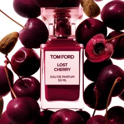 TOM FORD